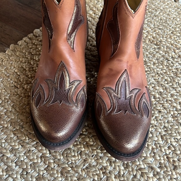 Liberty Black Women’s 9 Ankle Leather Boots Brown Metallic Copper Overlay - Picture 2 of 16